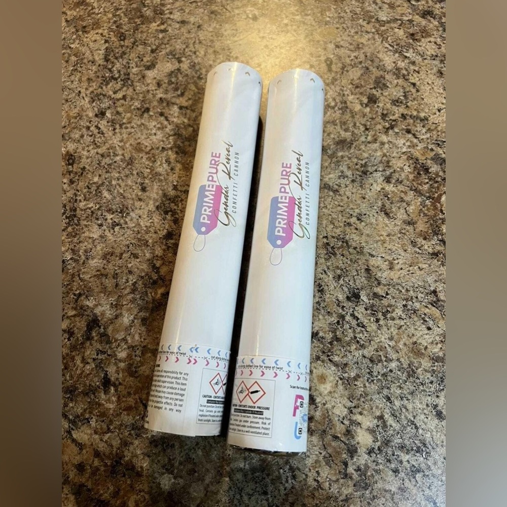 Gender reveal confetti & smoke mix cannon in pink